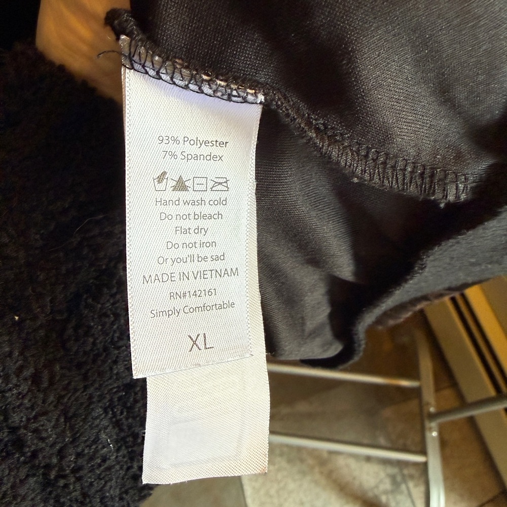 LuLaRoe Black Floral Bomber Jacket - Picture 4 of 4